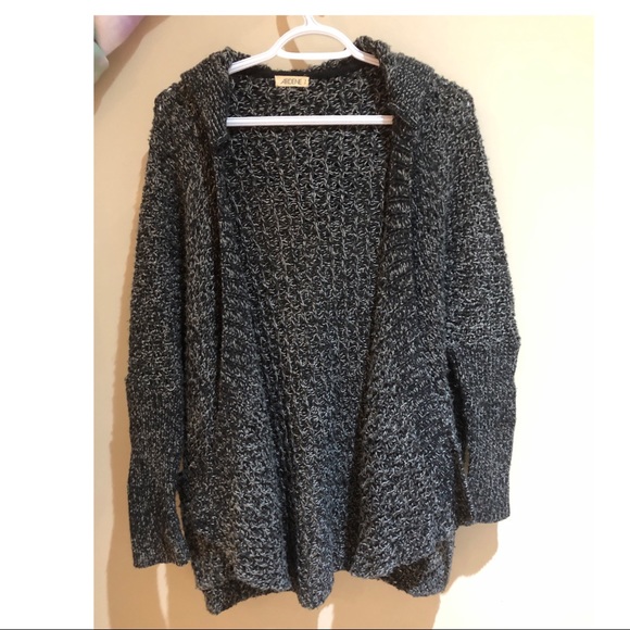 Ardene cardigan - Picture 2 of 2